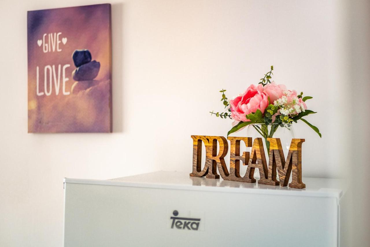 Dream House Apartment Badalona Luaran gambar